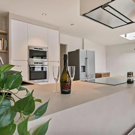 Schitterende Loft Met Jacuzzi En Sauna In Apartamento