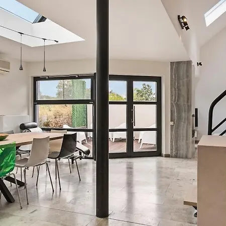 Schitterende Loft Met Jacuzzi En Sauna In * Mechelen